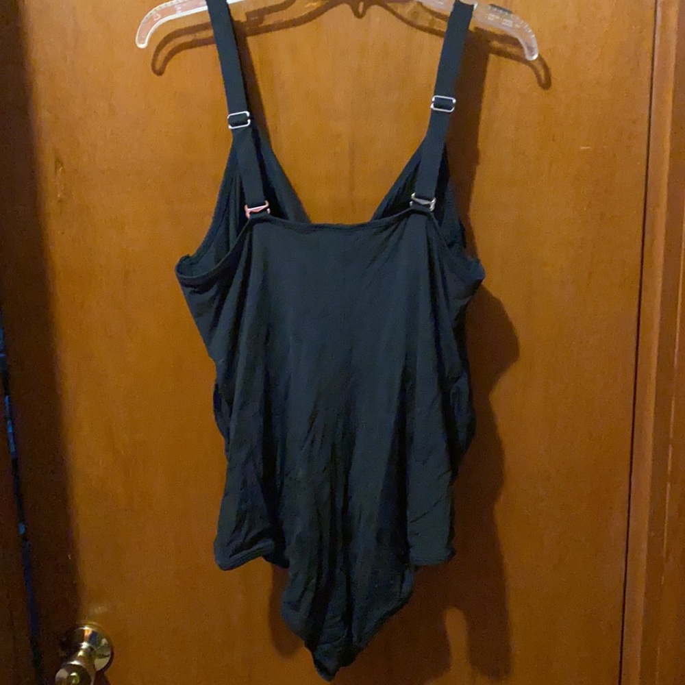 H+M bathing suit - Picture 4 of 4